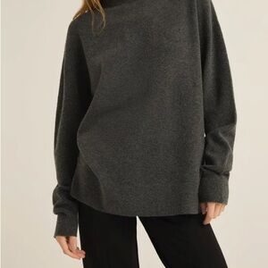Z SUPPLY GIA CREWNECK SWEATER